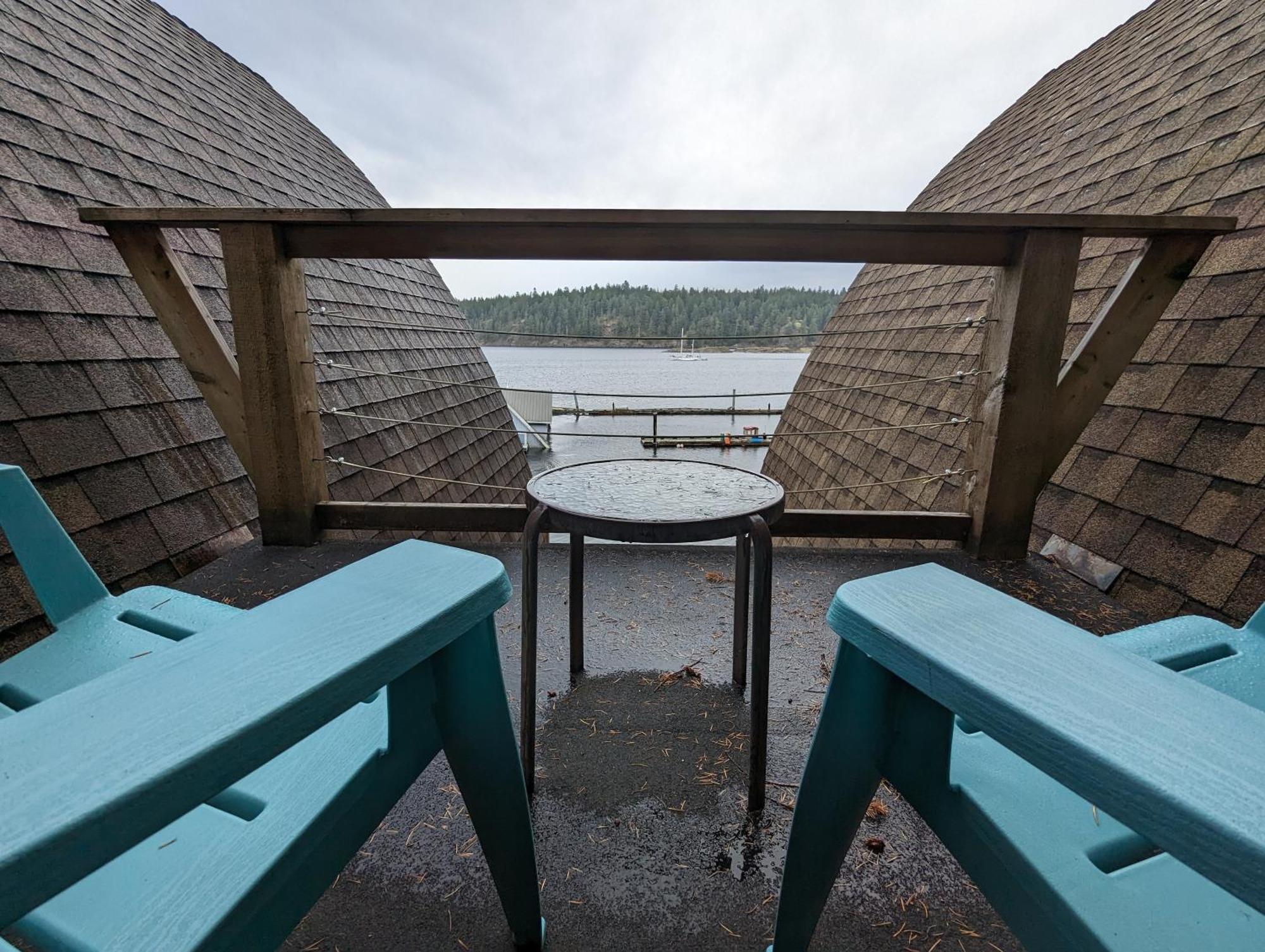 Jade Resort-Oceanfront Suites In Gowlland Harbour Heriot Bay Exterior photo